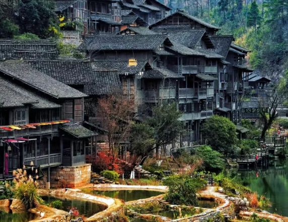 南贵州跟团旅游四日价格看完省钱避雷AG真人中国贵州四天三晚旅游最新指(图5)